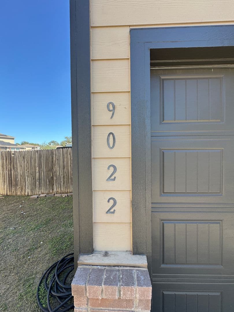 SAN ANTONIO House: 9022 WALKING CRK
