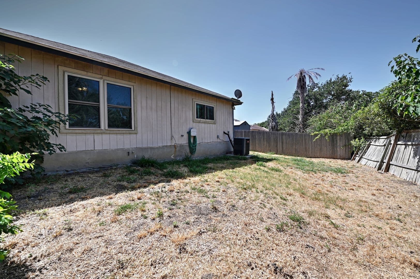 San Antonio House: 5439 CHAMPIONS HILL
