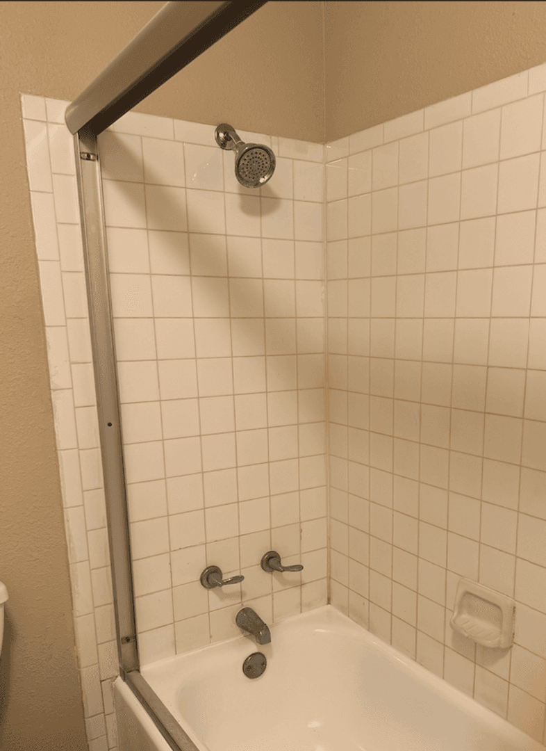 SAN ANTONIO House: 11311 SIR WINSTON UNIT #508