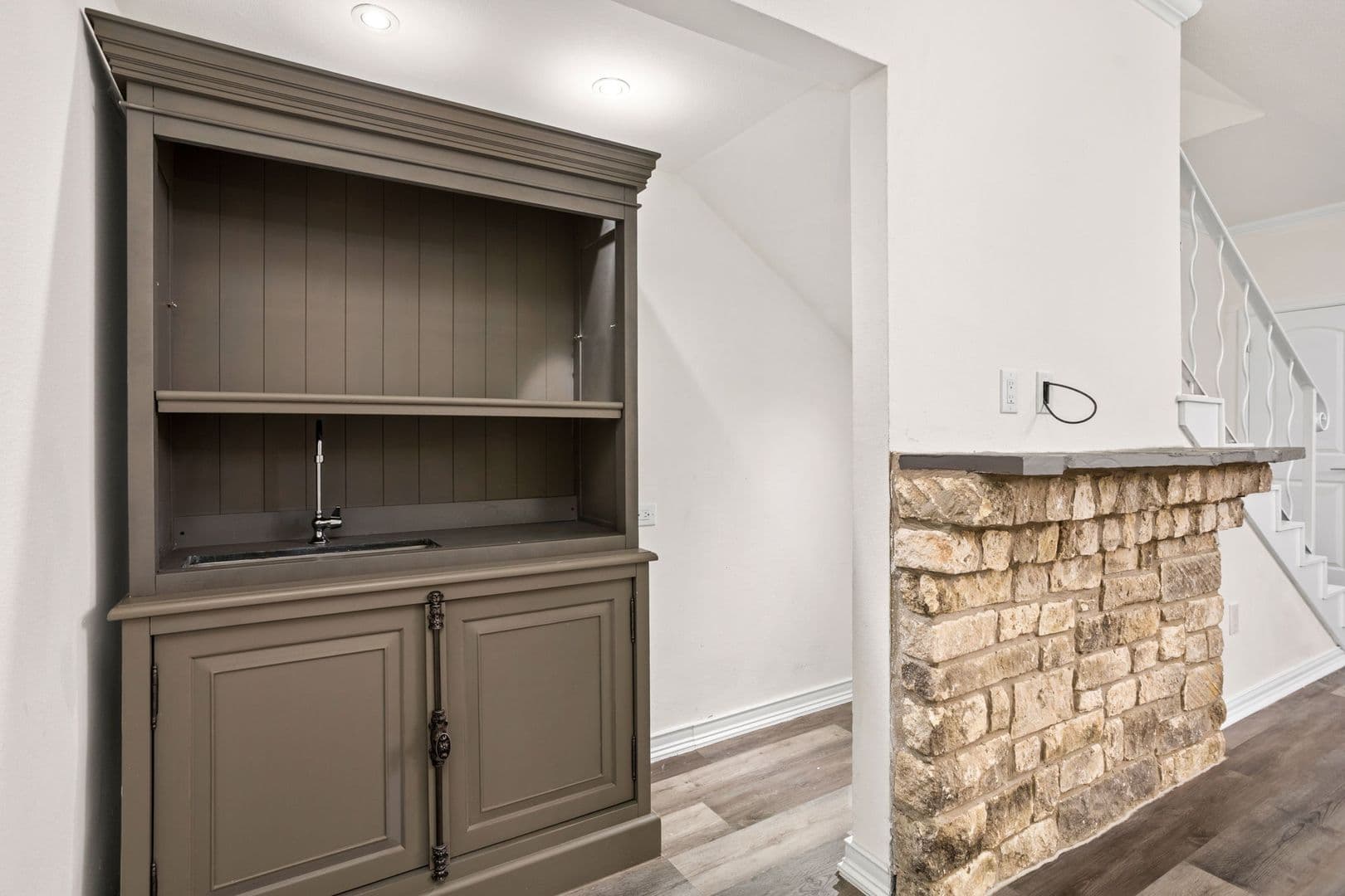 SAN ANTONIO House: 205 CHICHESTER PLACE #16