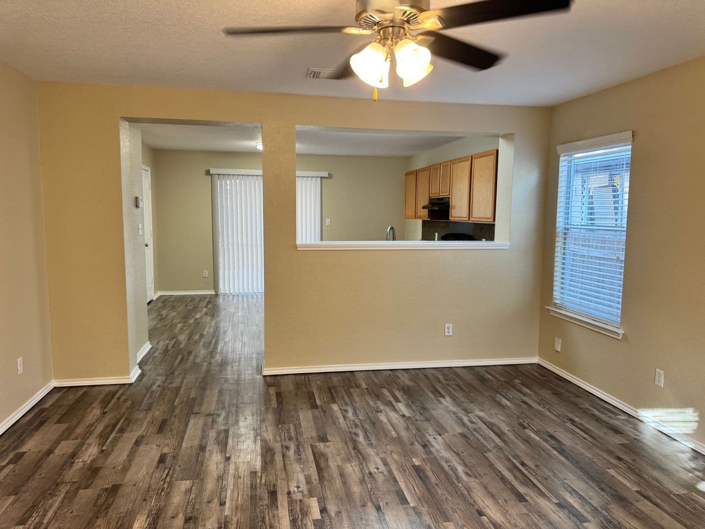 SAN ANTONIO House: 2218 BEDFORD STAGE