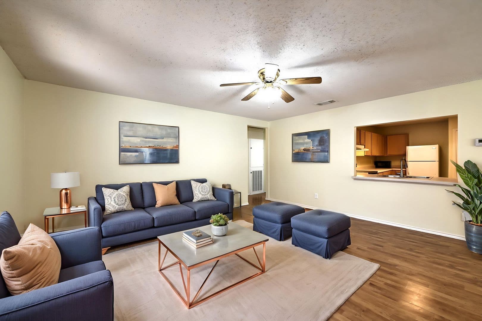San Antonio House: 5439 CHAMPIONS HILL