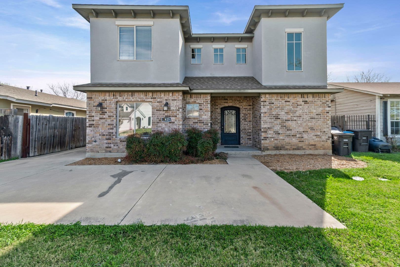 Fort Worth House: 2825 Gordon Ave - 1