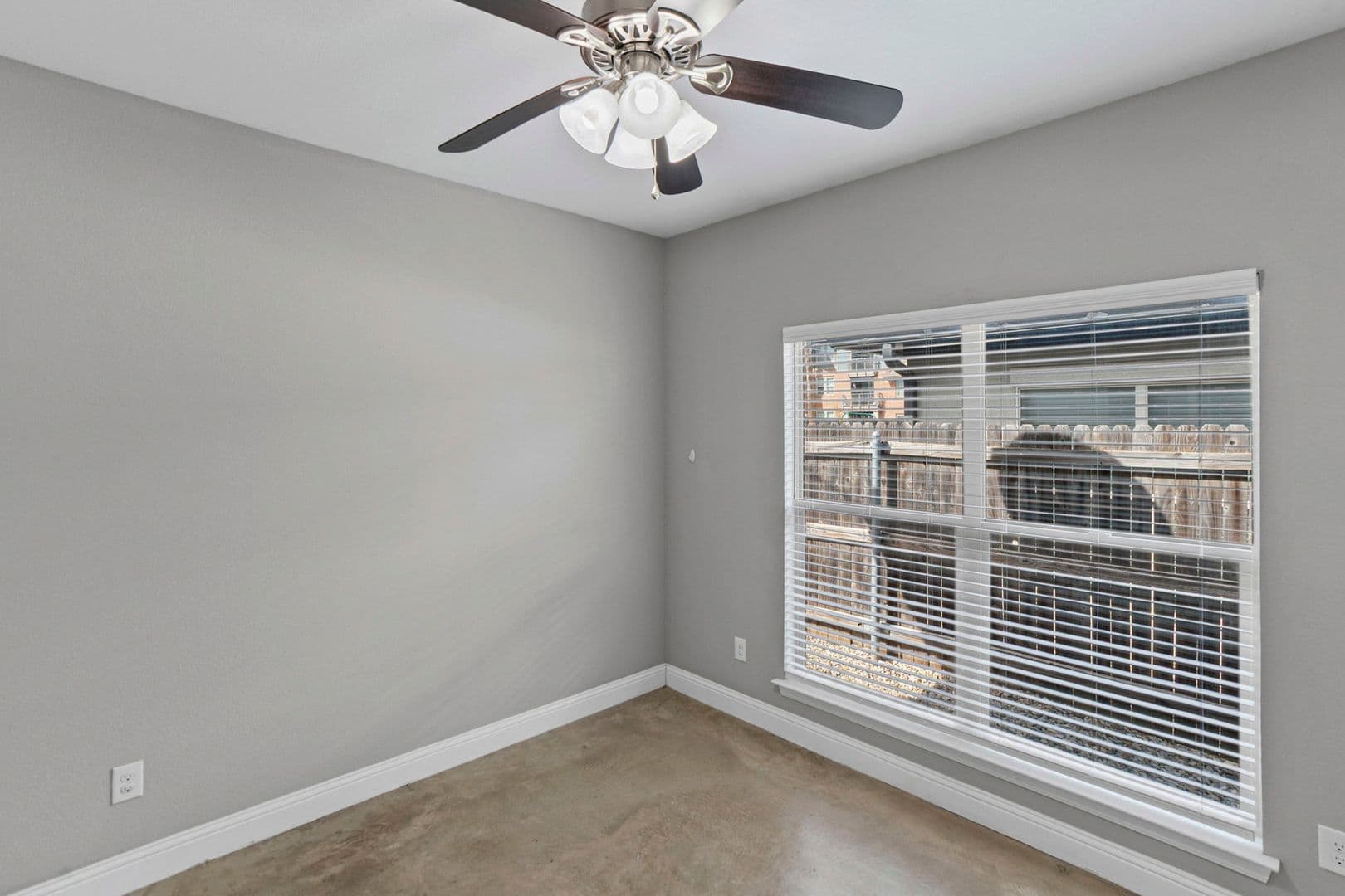 Fort Worth House: 2710 Gordon Ave. - 1