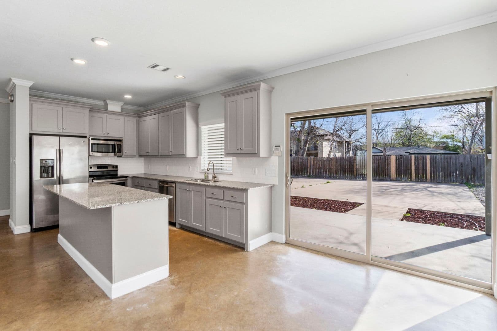Fort Worth House: 2825 Gordon Ave - 1