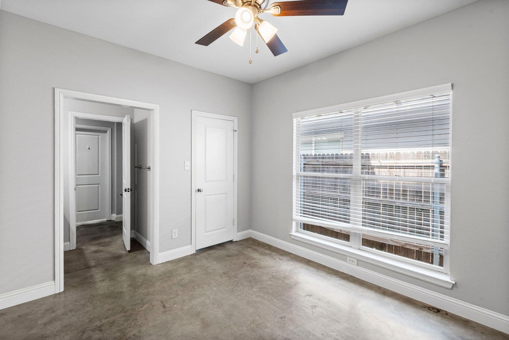 Fort Worth House: 2704 Gordon Ave - 1