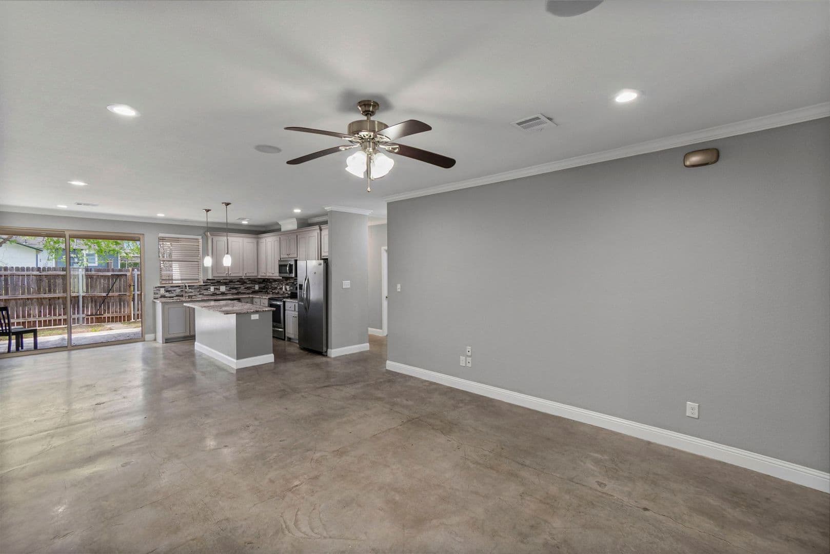 Fort Worth House: 2710 Gordon Ave. - 1