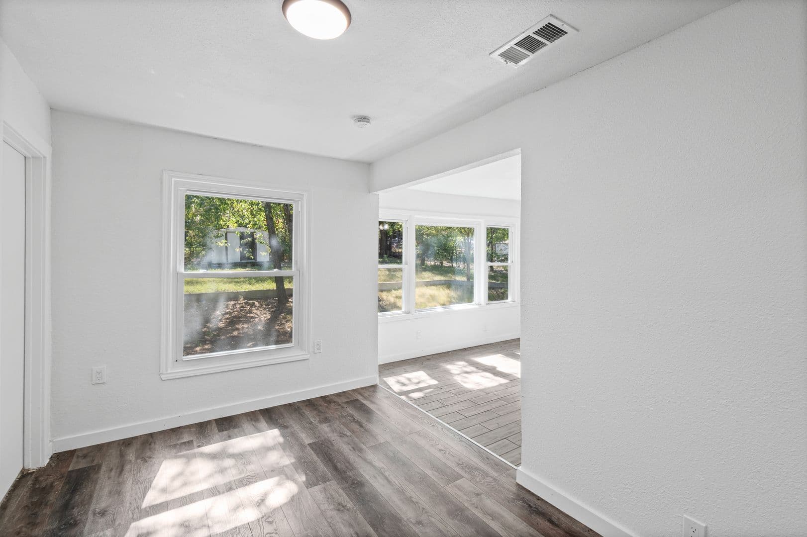 Fort Worth House: 2515 Yeager St