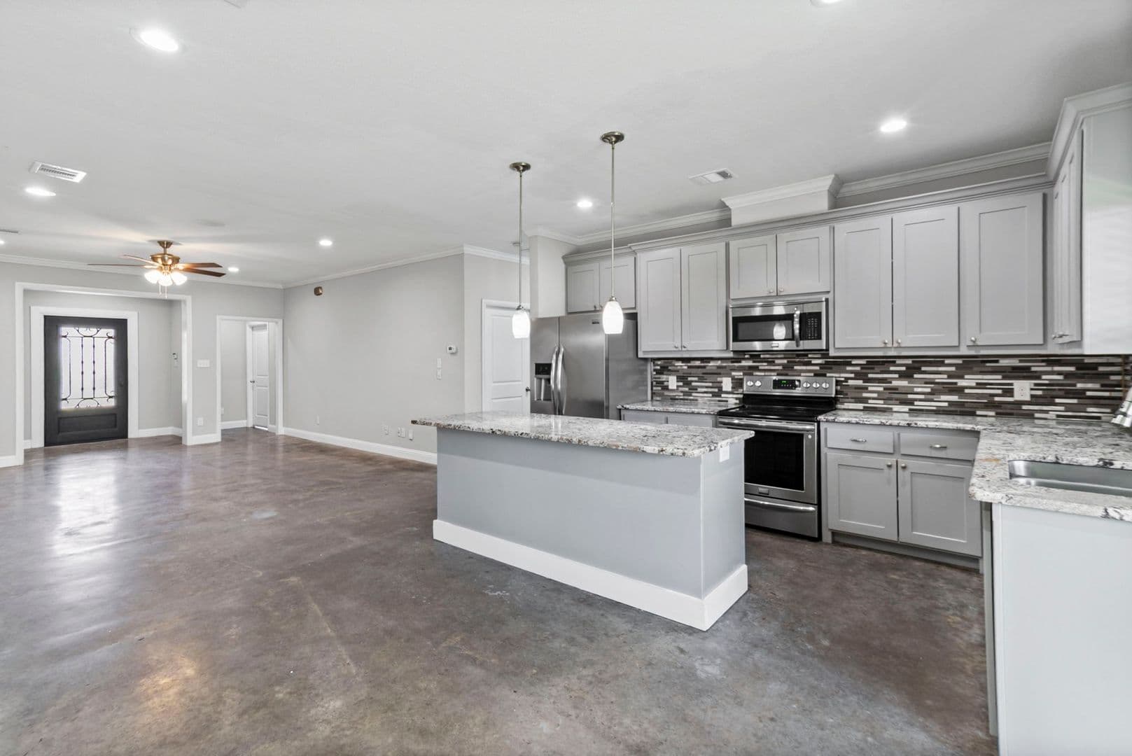 Fort Worth House: 2704 Gordon Ave - 1