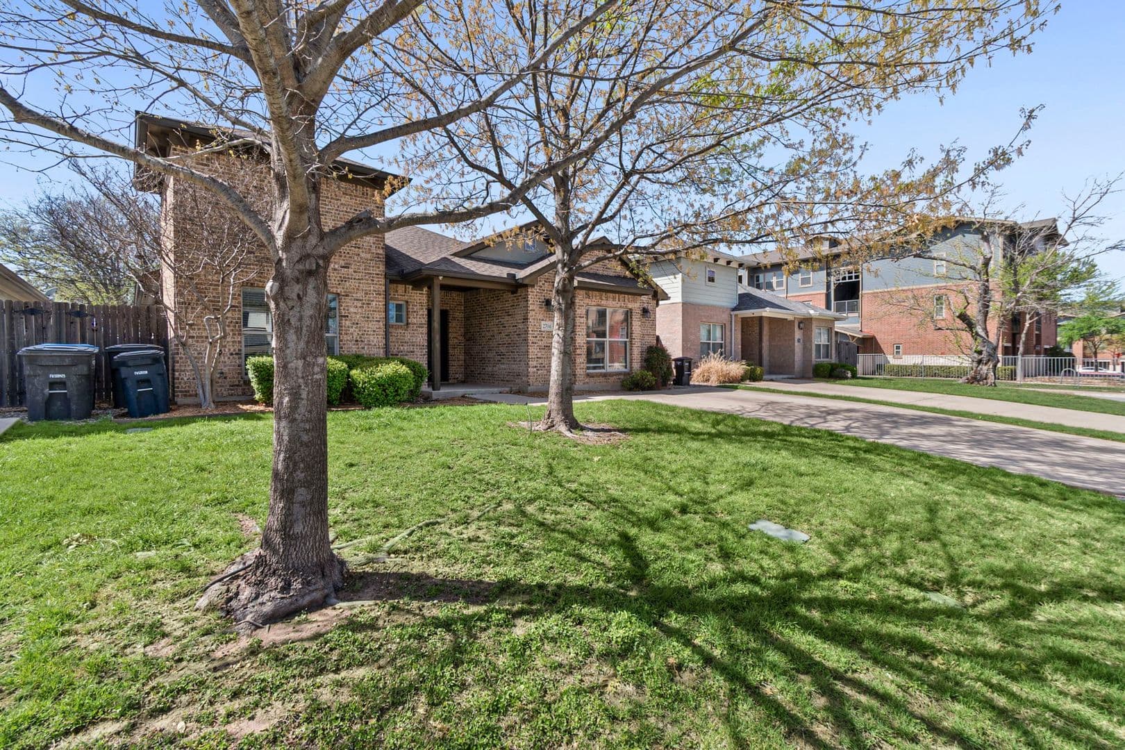Fort Worth House: 2704 Gordon Ave - 1