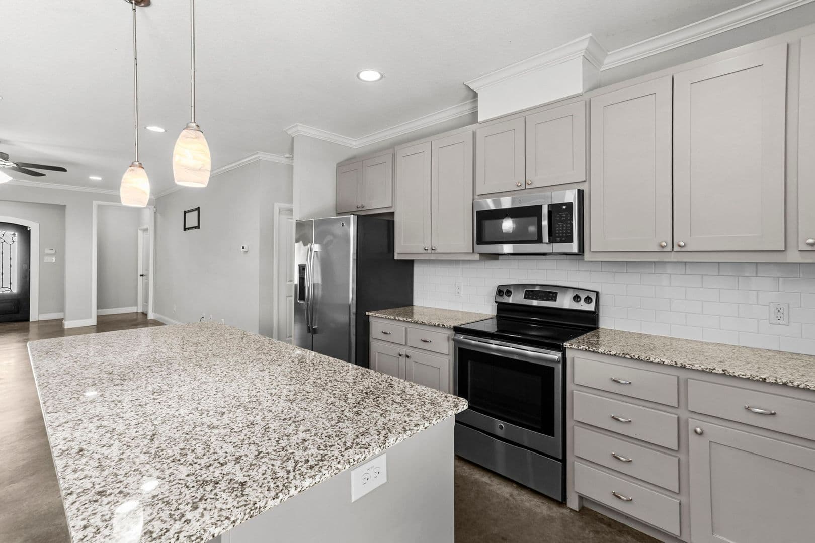 Fort Worth House: 2806 Gordon Ave