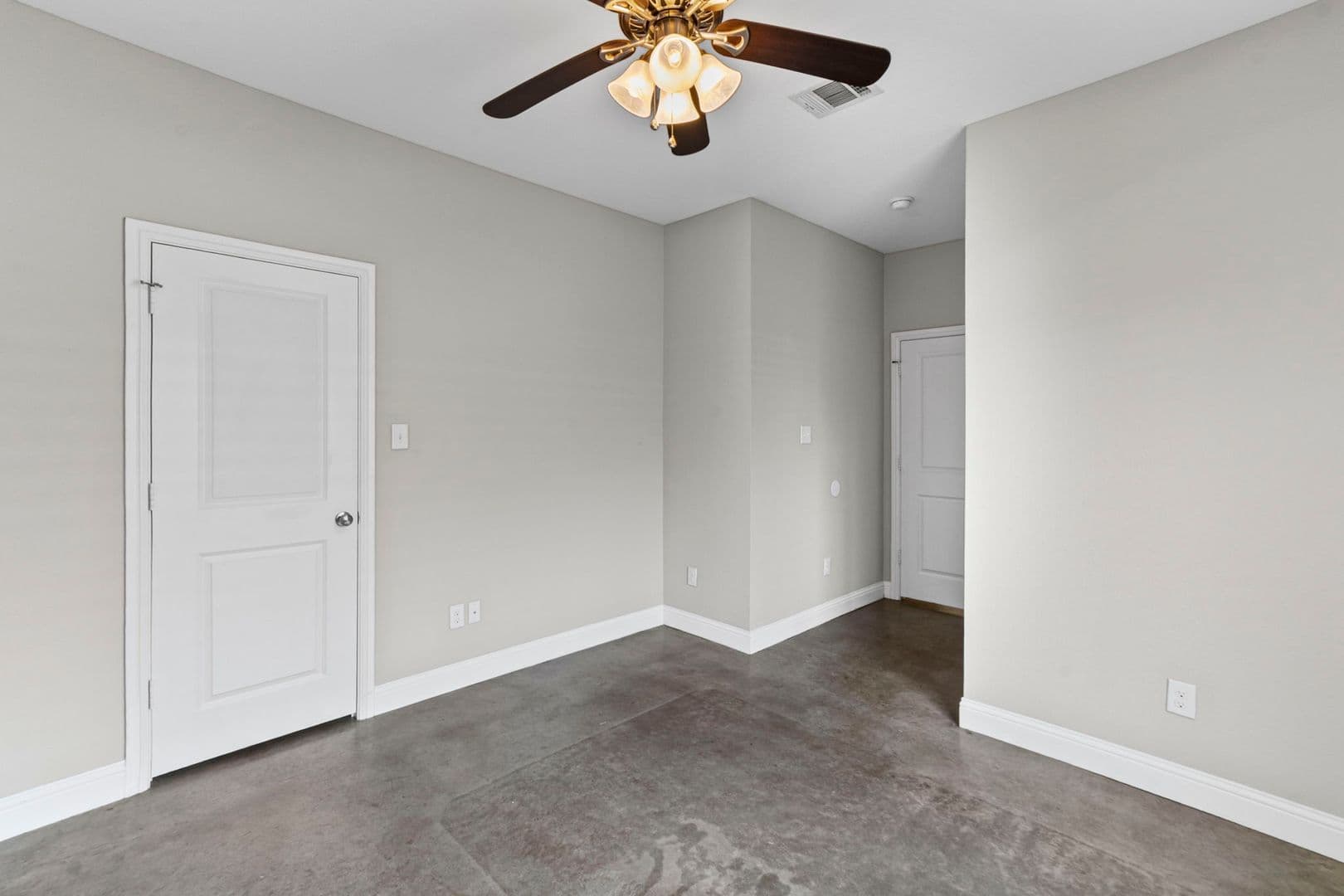Fort Worth House: 2825 Gordon Ave - 1