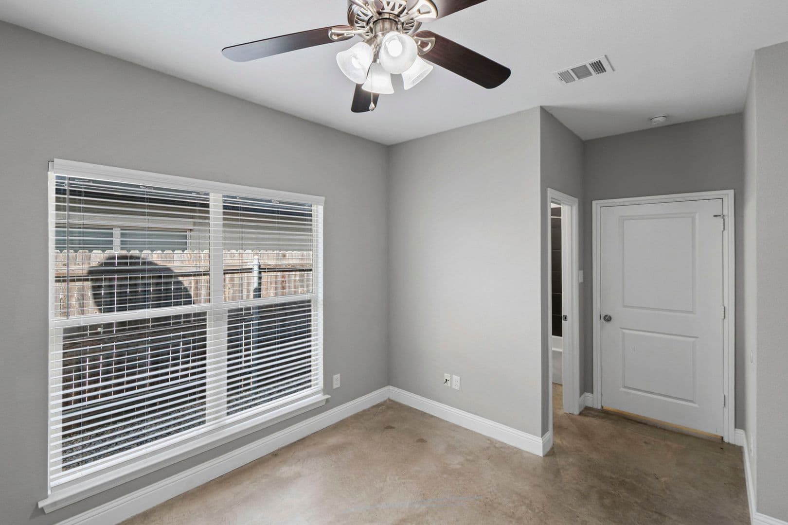 Fort Worth House: 2710 Gordon Ave. - 1