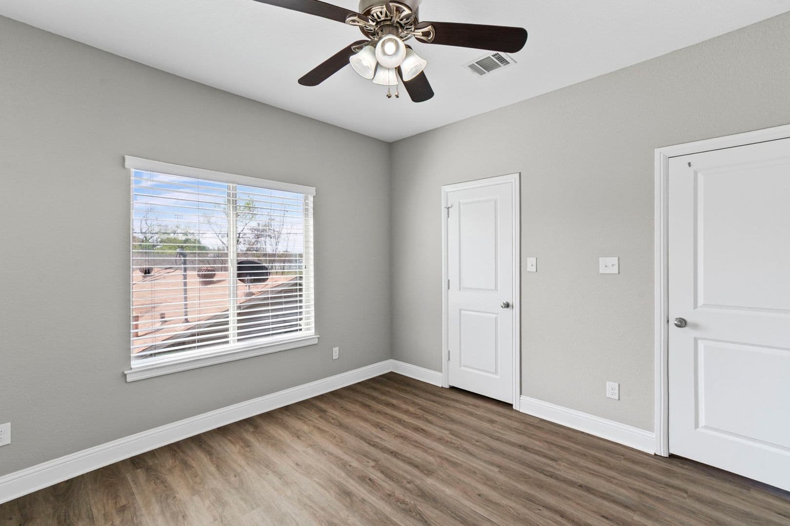 Fort Worth House: 2825 Gordon Ave - 1