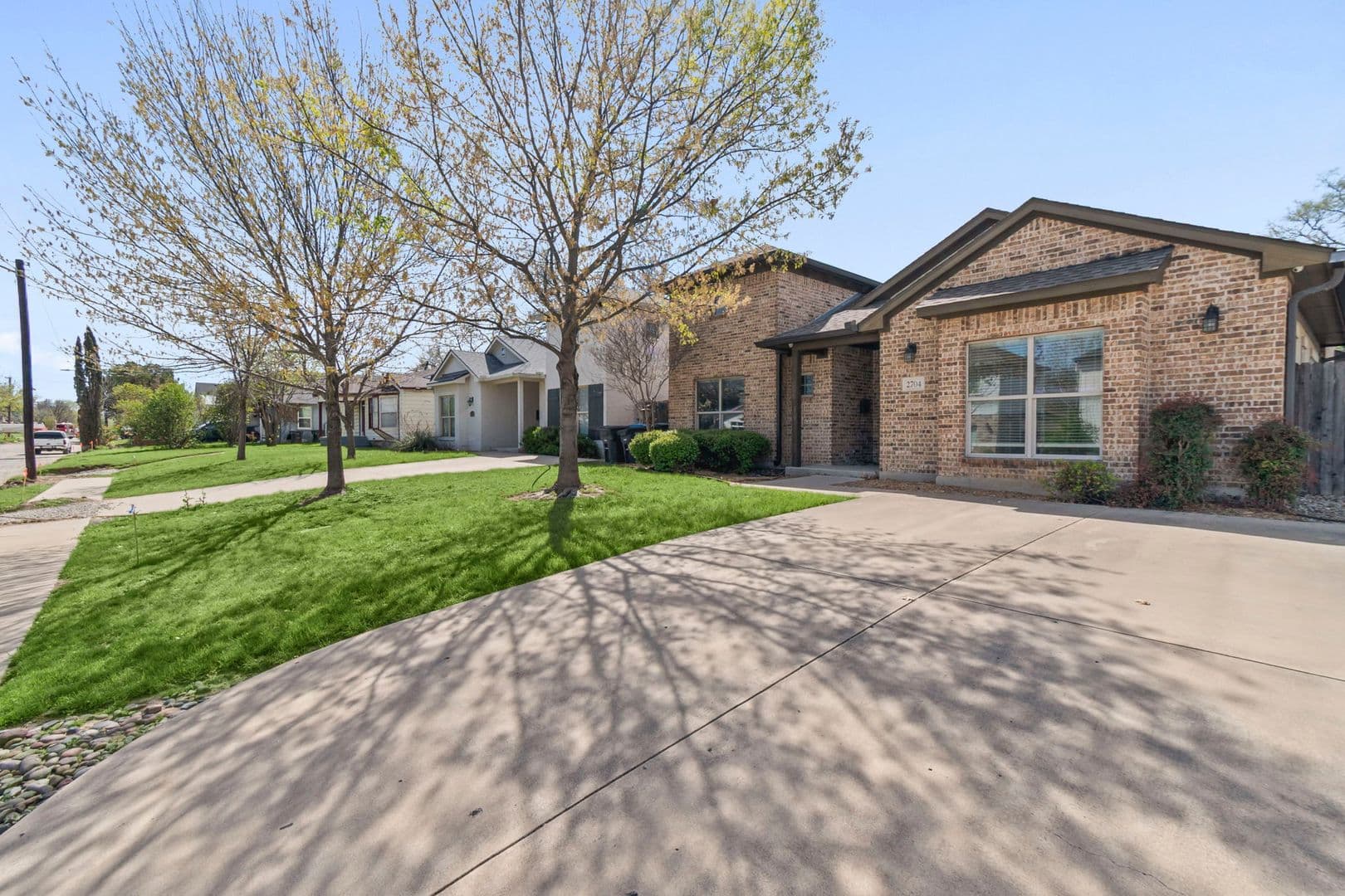 Fort Worth House: 2704 Gordon Ave - 1