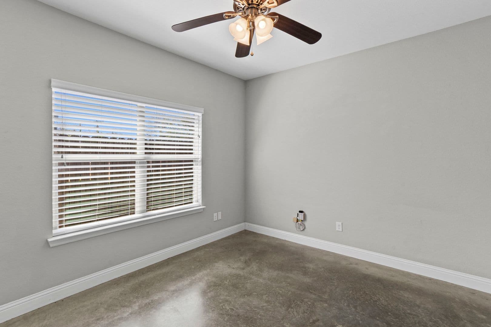 Fort Worth House: 2800 Gordon Ave