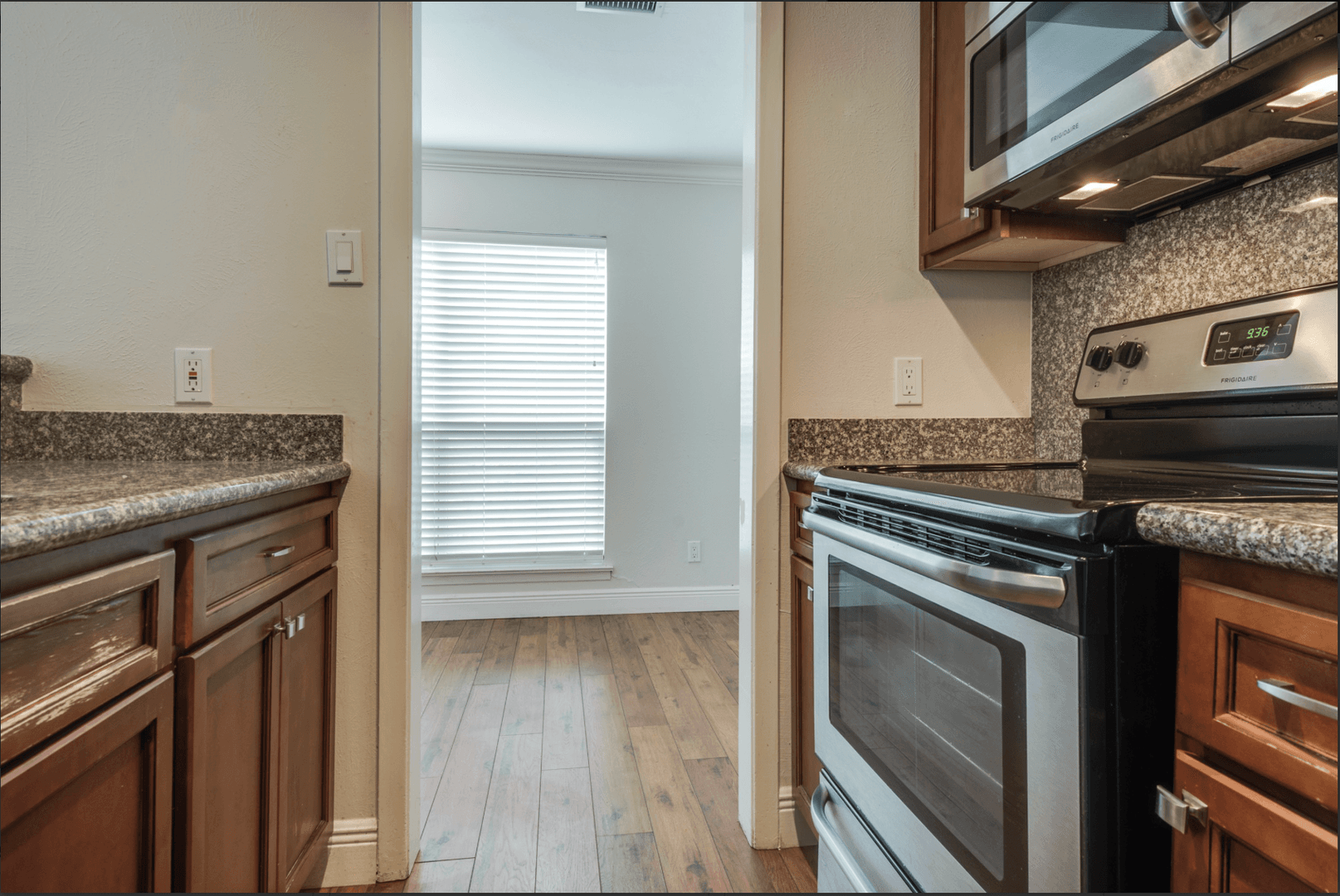 Dallas Apartment: 3907 Gilbert Ave