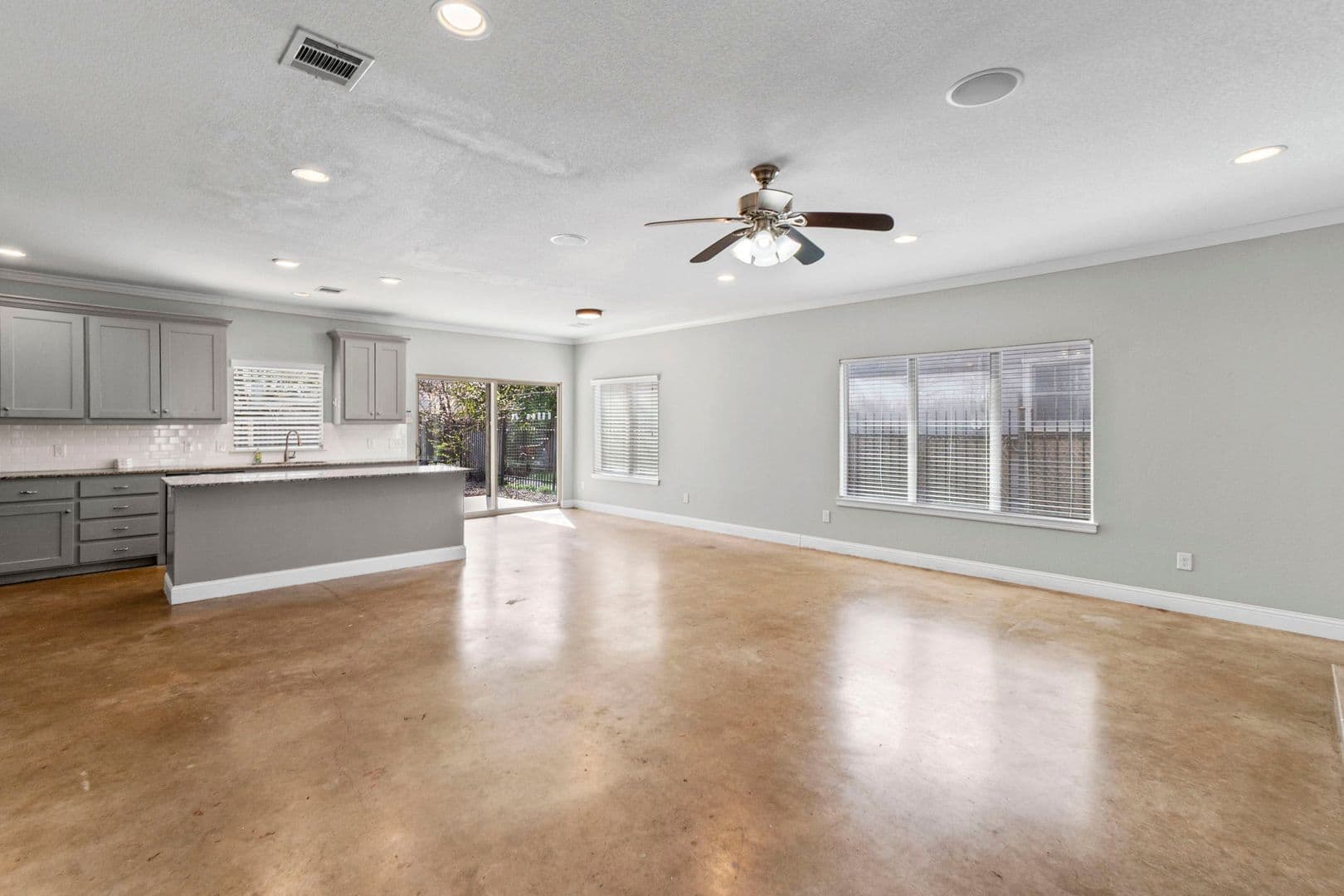 Fort Worth House: 2825 Gordon Ave - 1