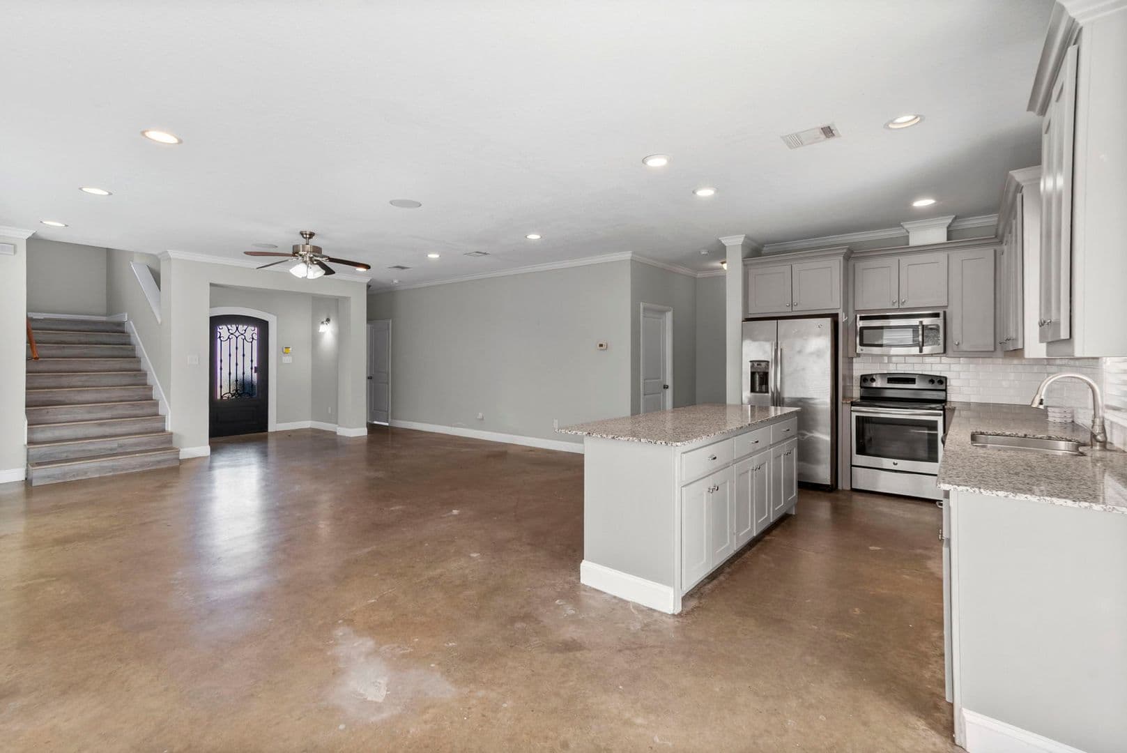 Fort Worth House: 2825 Gordon Ave - 1