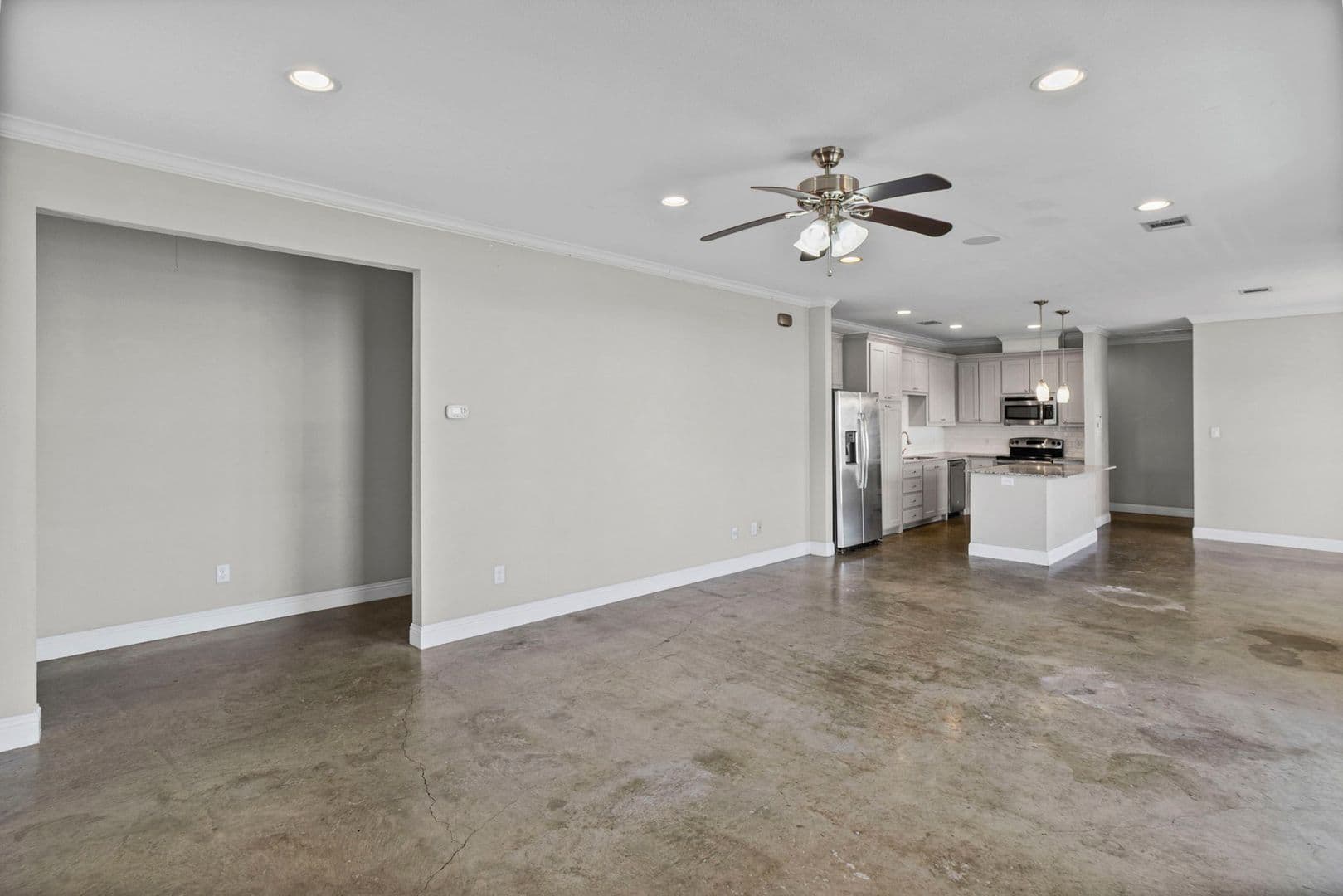 Fort Worth House: 2800 Gordon Ave