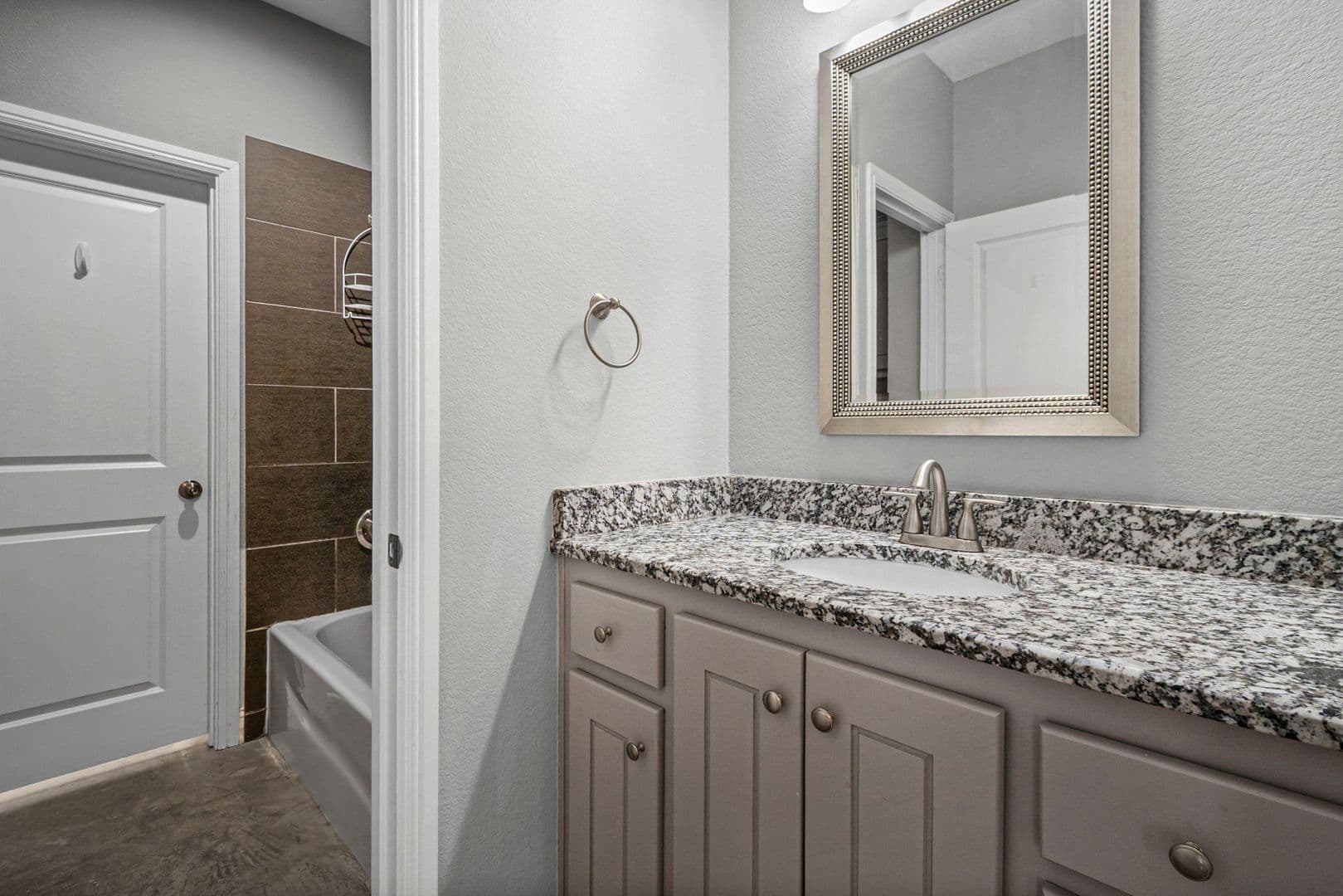 Fort Worth House: 2710 Gordon Ave. - 1