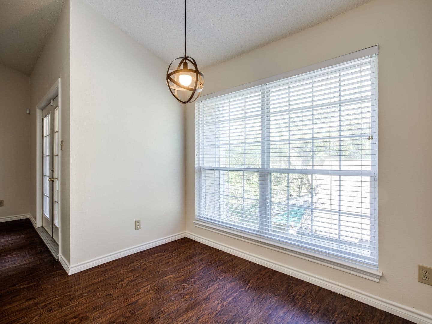Dallas House: 8550 Fair Oaks Crossing #204