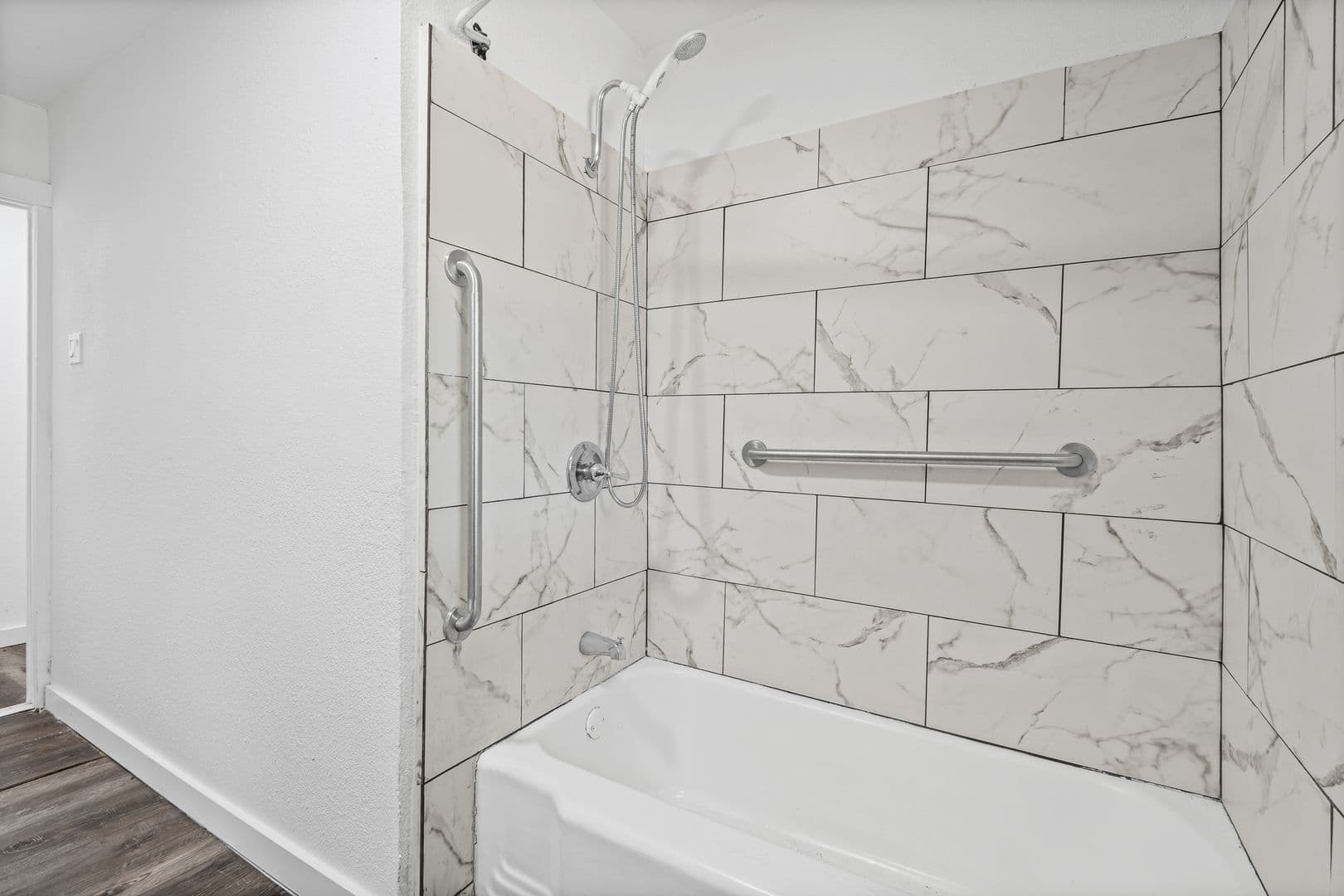 Fort Worth House: 2515 Yeager St