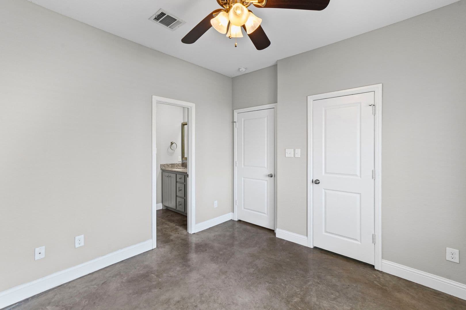 Fort Worth House: 2825 Gordon Ave - 1