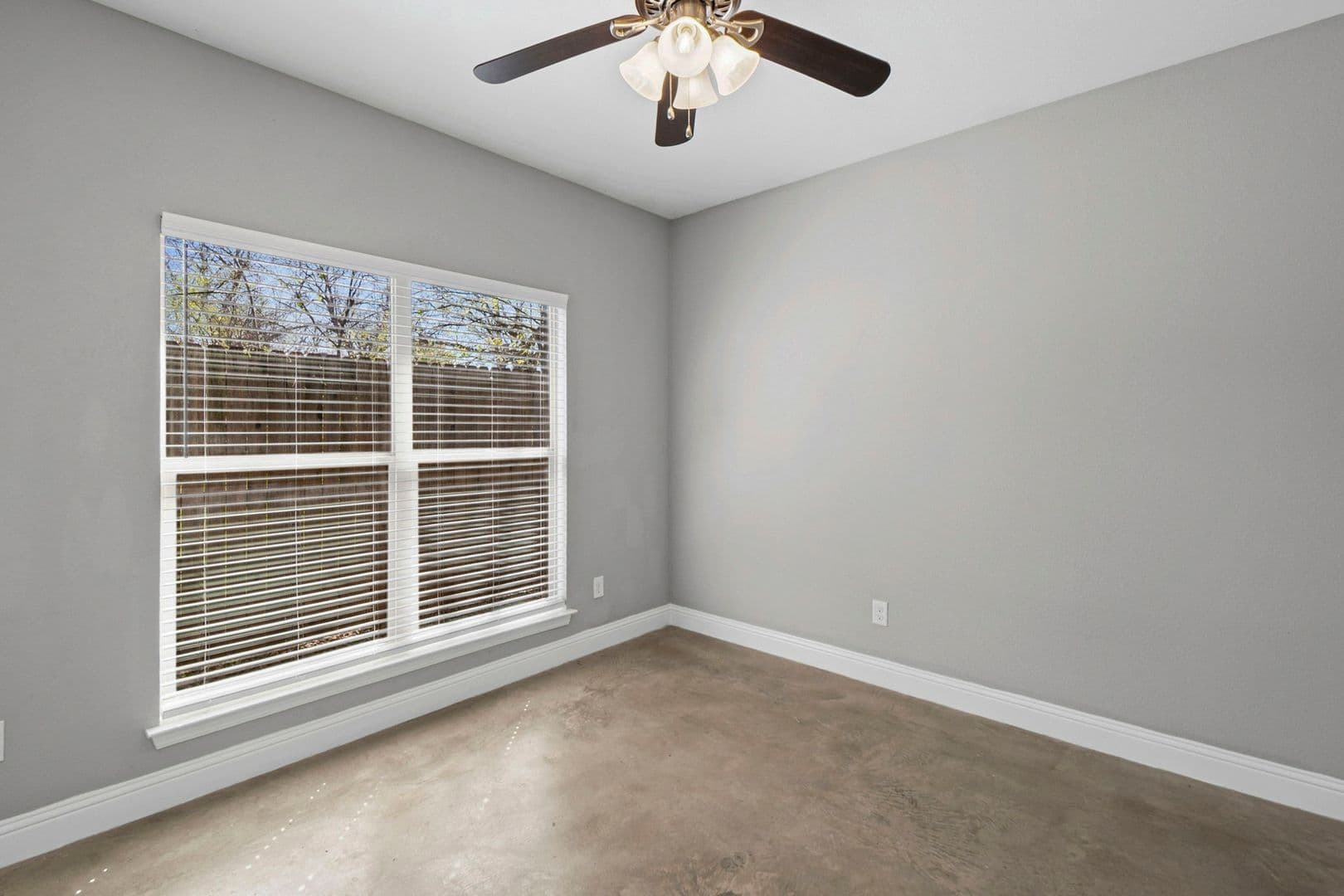 Fort Worth House: 2710 Gordon Ave. - 1