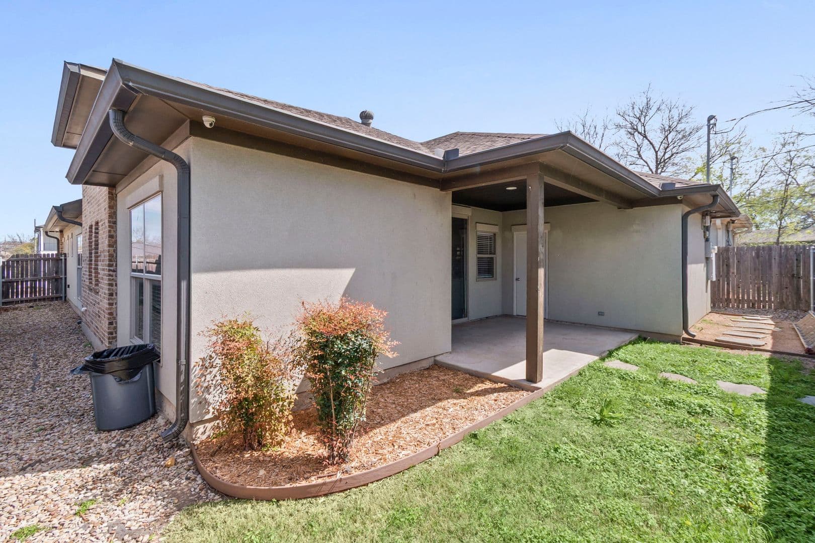 Fort Worth House: 2704 Gordon Ave - 1