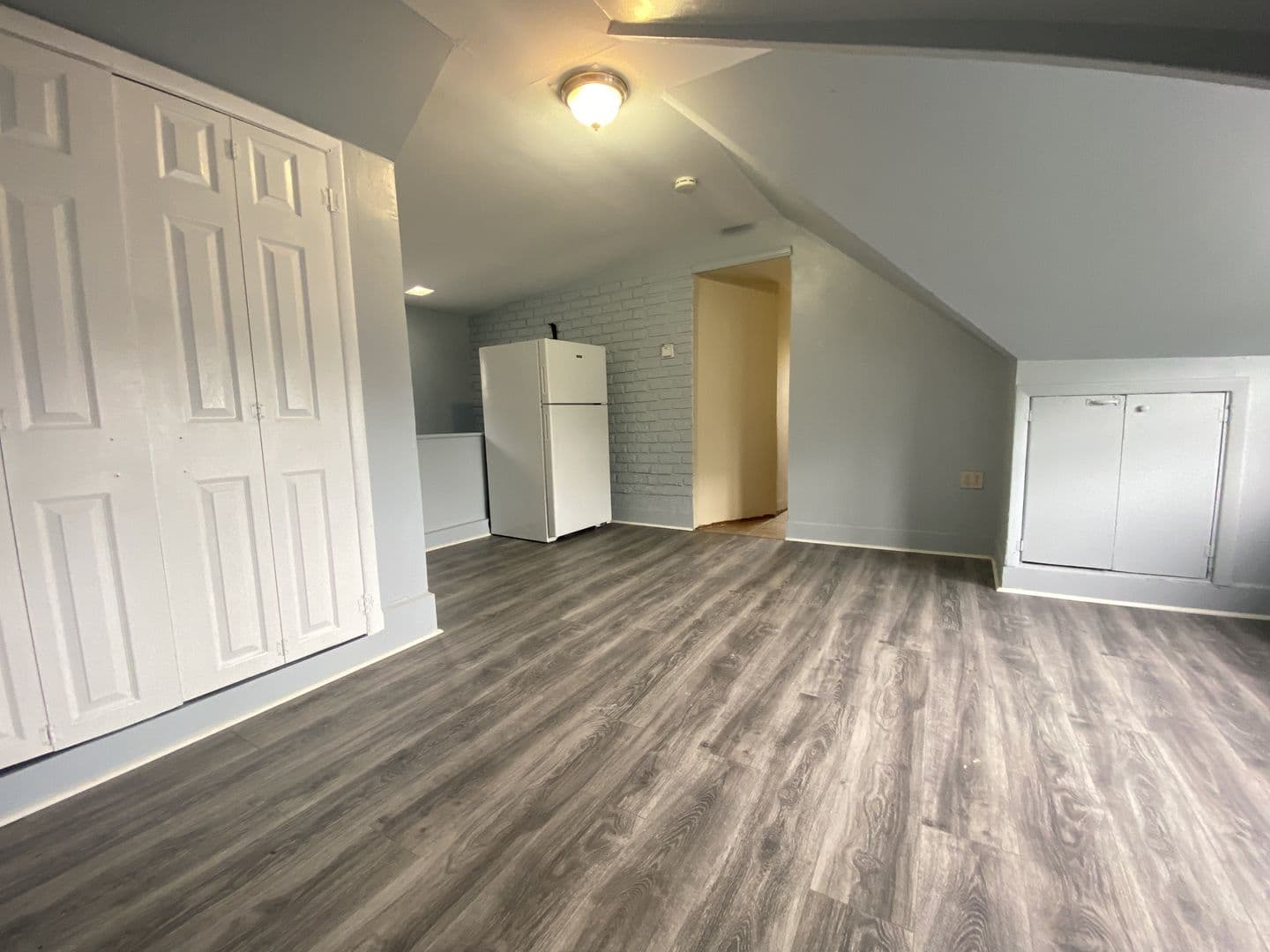 New Brunswick Apartment: 114 Joyce Kilmer Ave