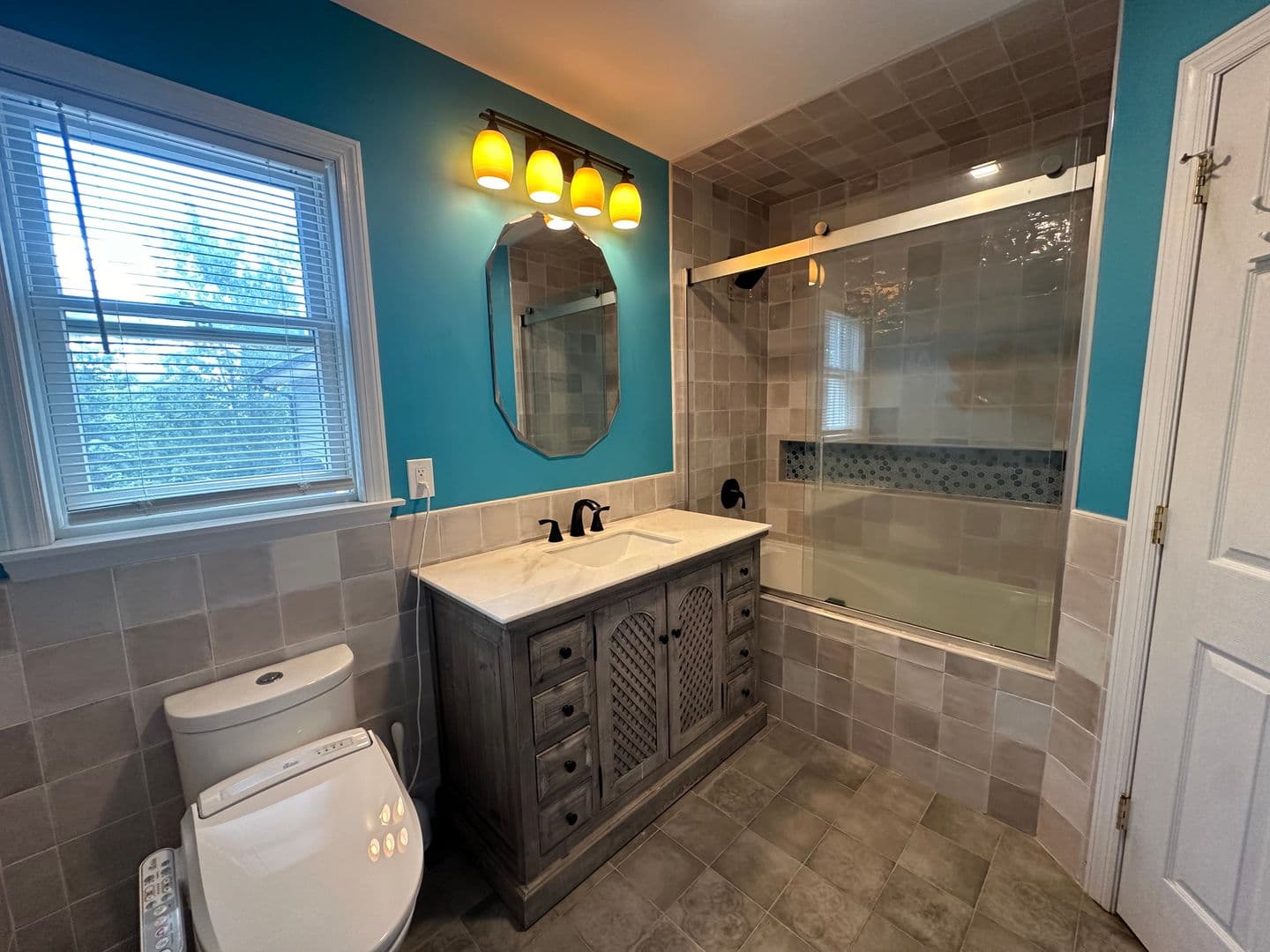 Roselle Park House: 321 Hemlock St