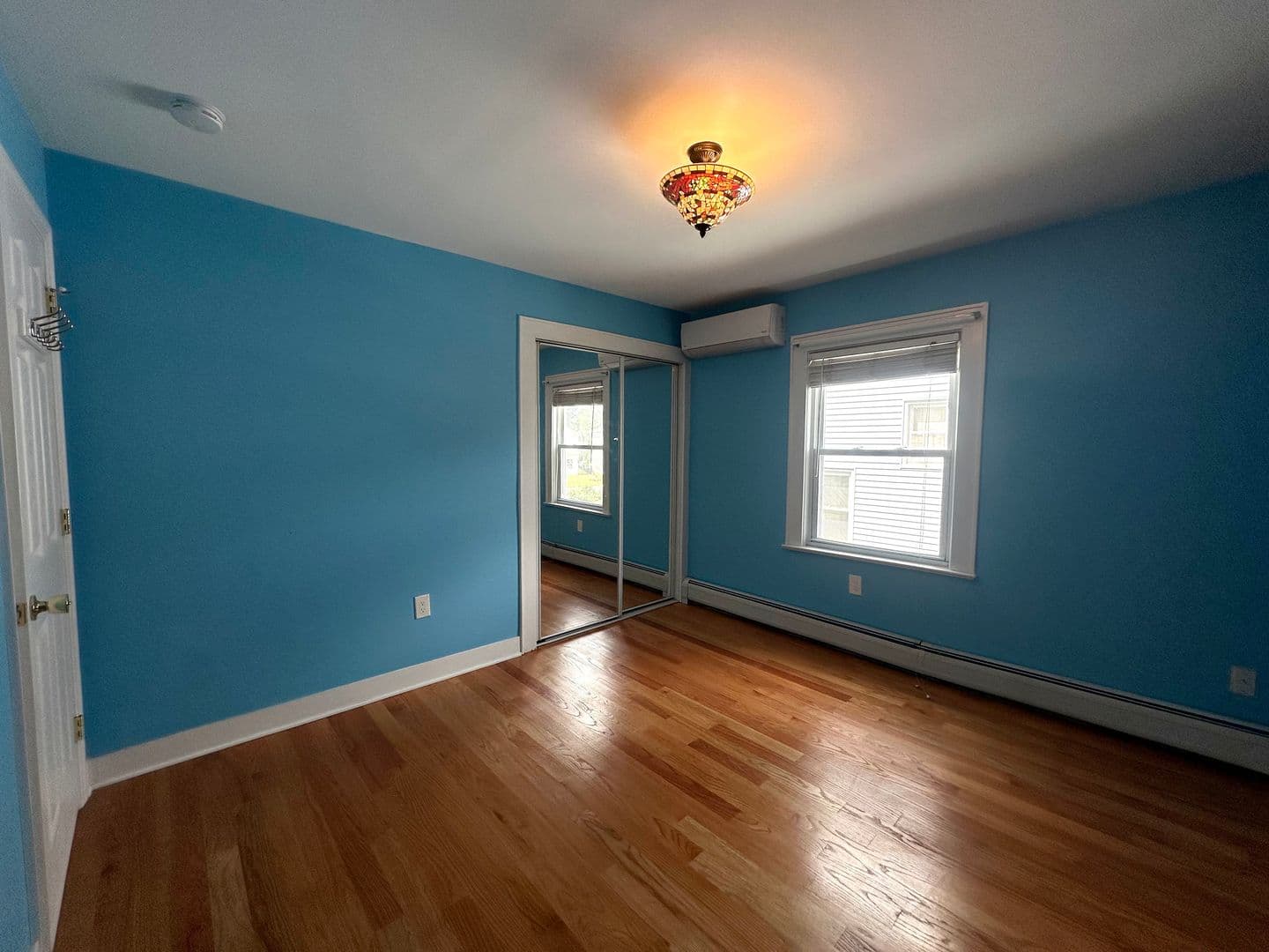 Roselle Park House: 321 Hemlock St