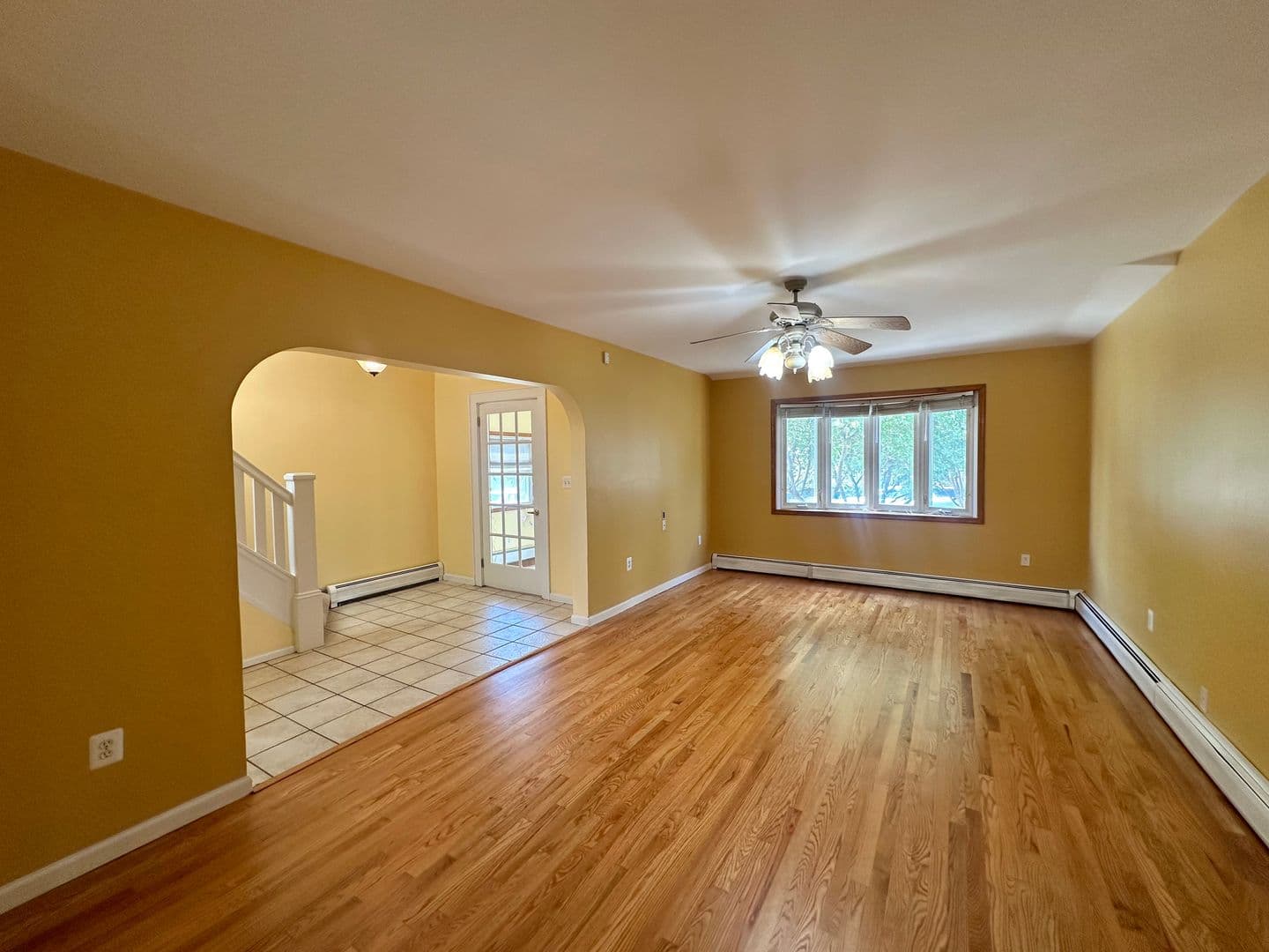 Roselle Park House: 321 Hemlock St
