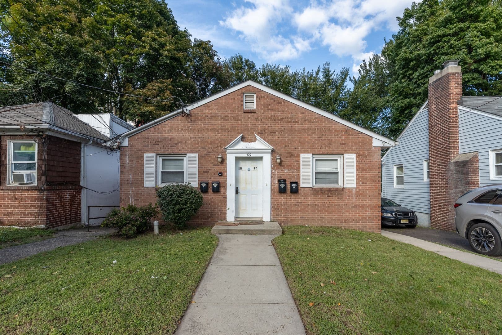 New Brunswick Apartment: 89 Welton St