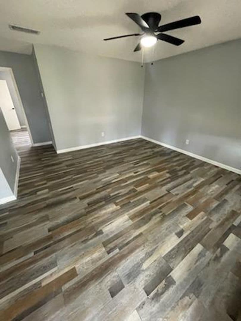Weslaco Apartment: 103 Audrey Drive