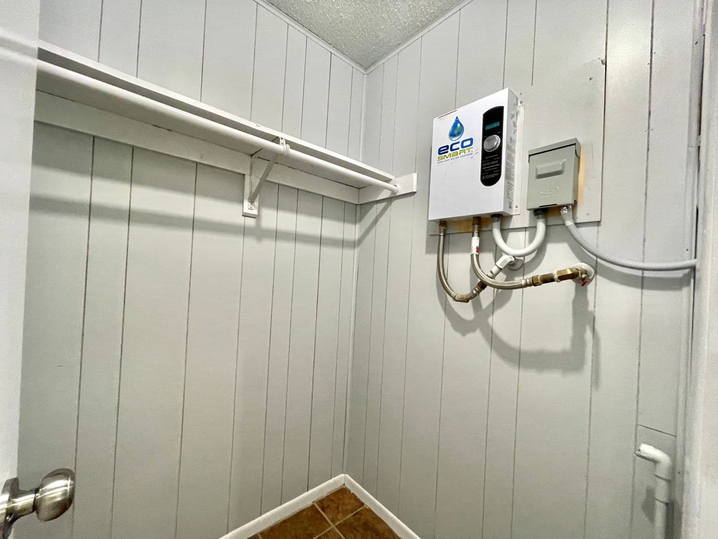 Weslaco Apartment: 222 S. Westgate Dr