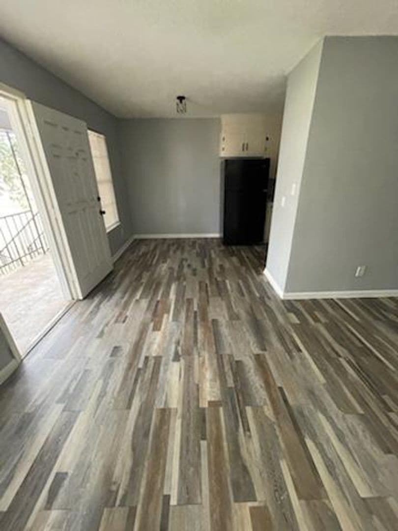 Weslaco Apartment: 103 Audrey Drive
