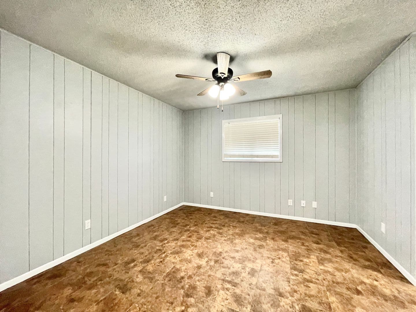 Weslaco Apartment: 222 S. Westgate Dr