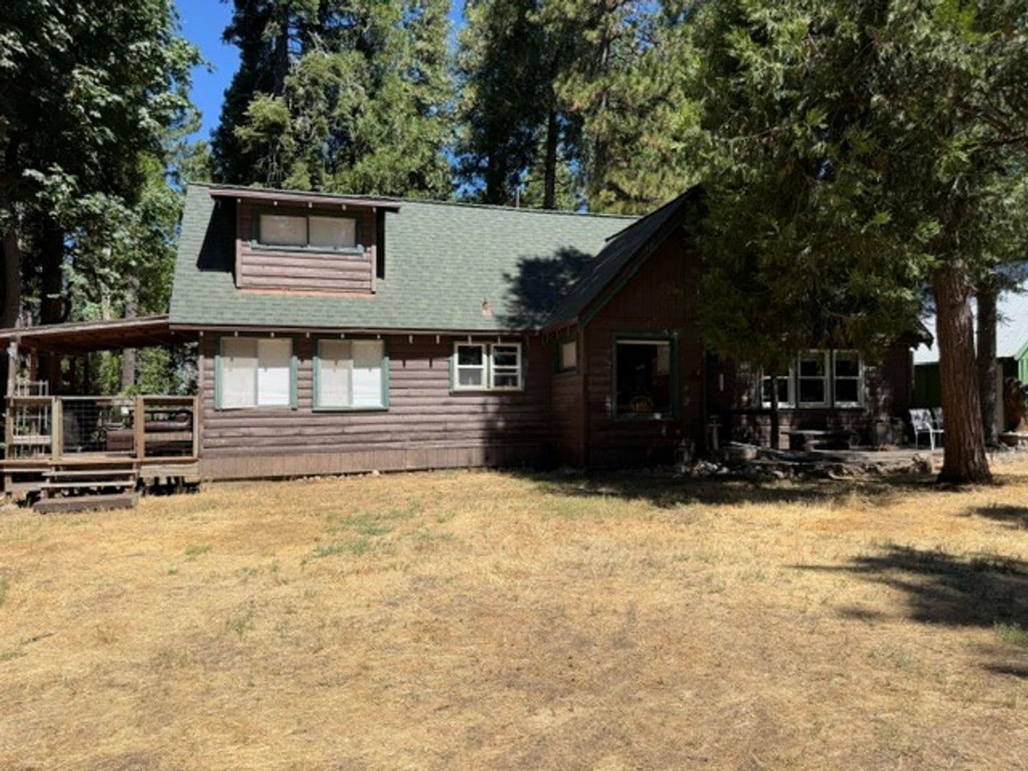 Mi-Wuk Village House: 25088 State Highway 108
