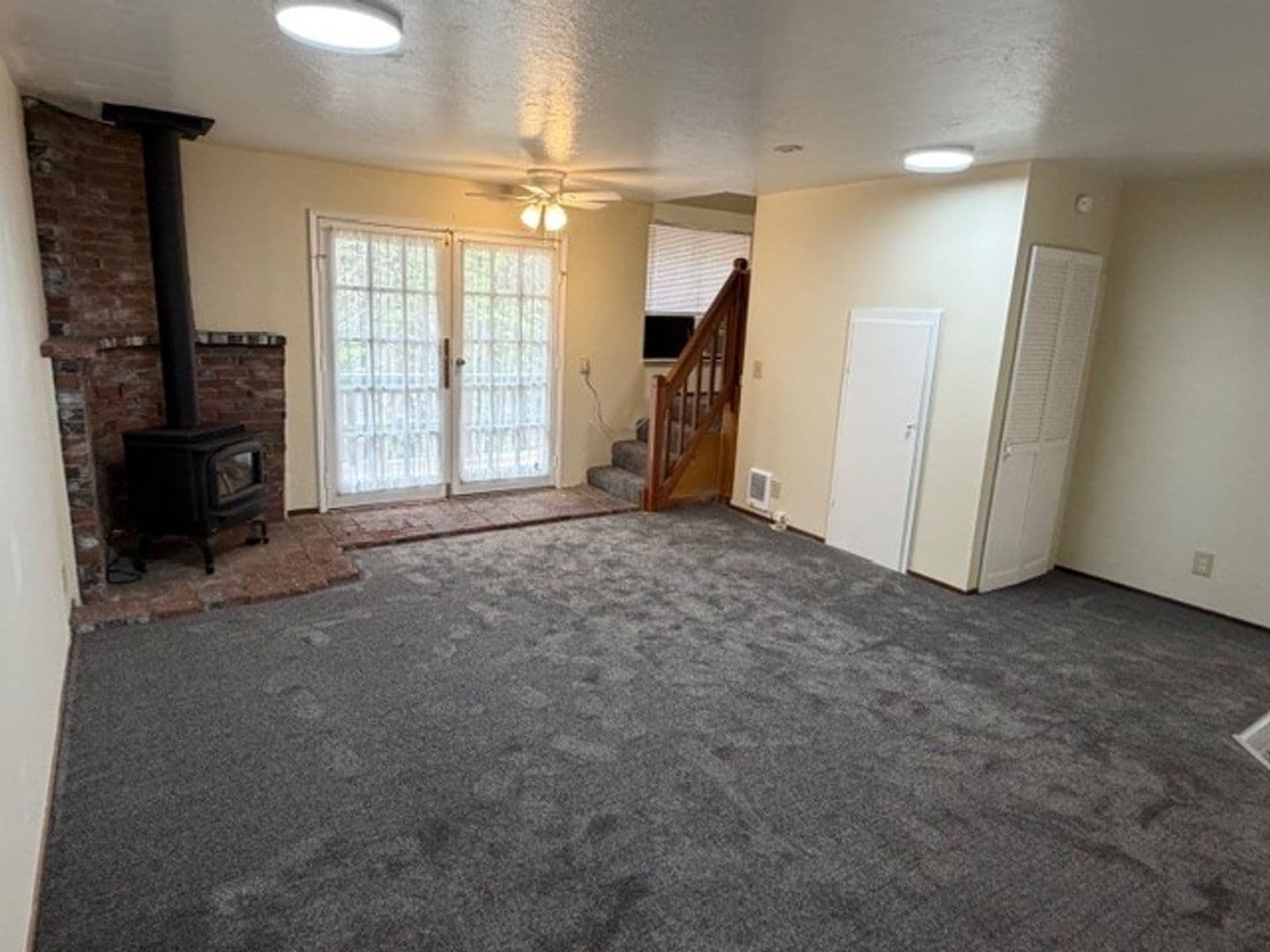 Twain Harte House: 22868 Black Hawk Drive
