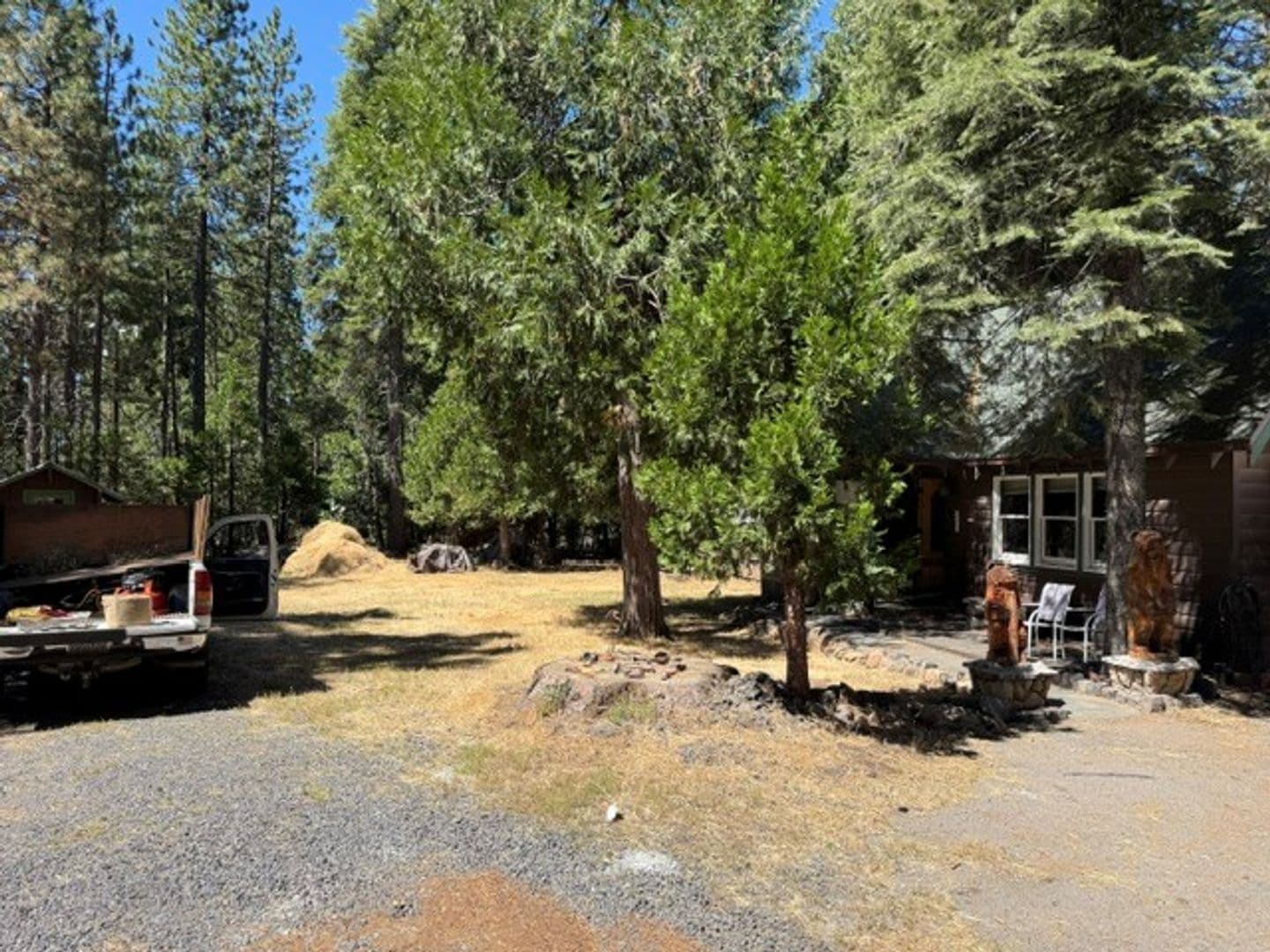 Mi-Wuk Village House: 25088 State Highway 108