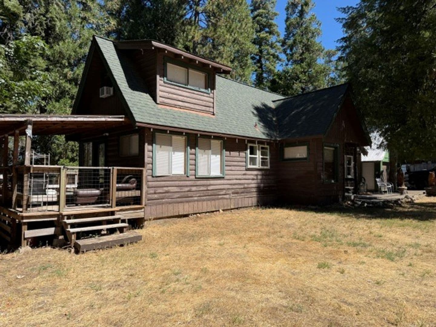 Mi-Wuk Village House: 25088 State Highway 108
