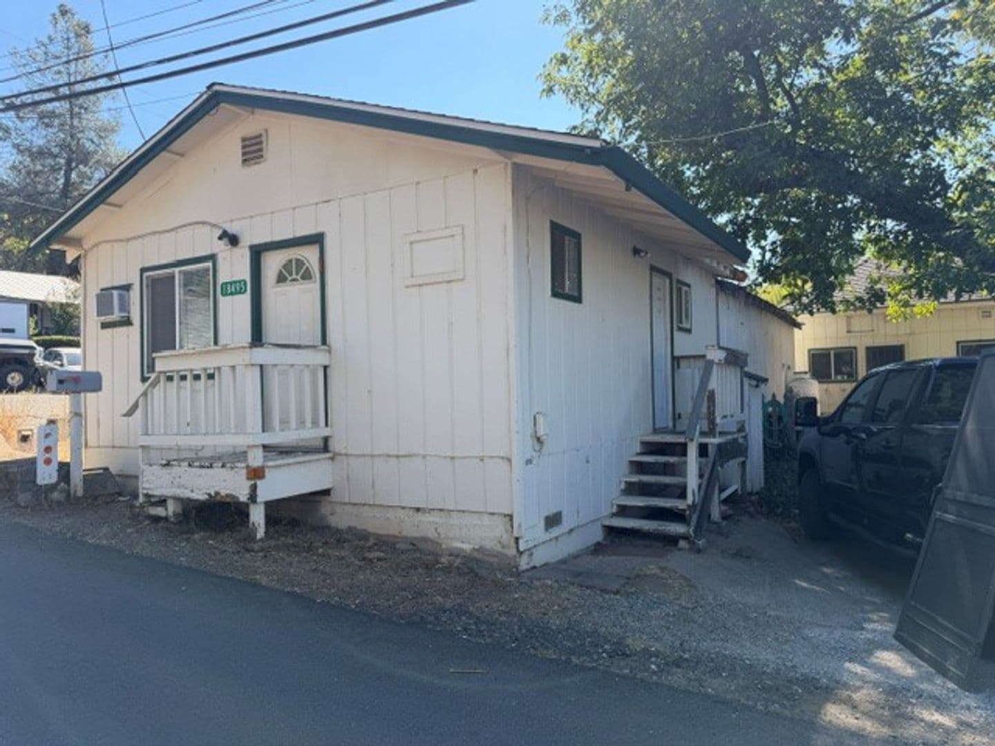 Tuolumne House: 18495 Rozier