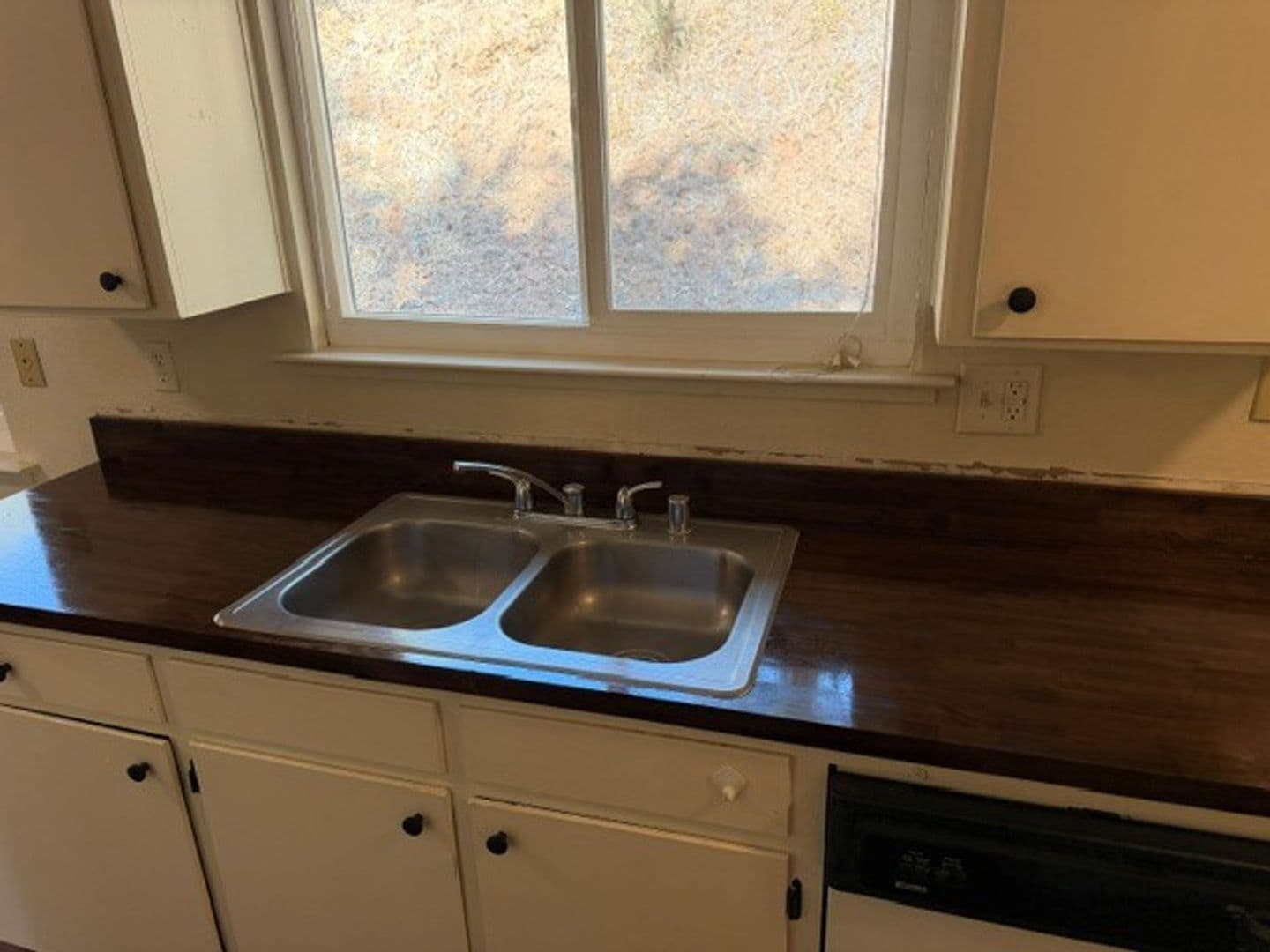 Sonora House: 19124Black Oak Road