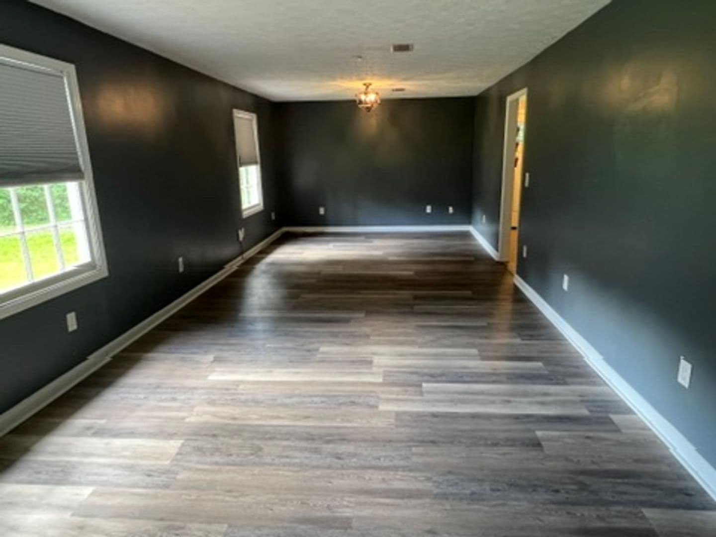 Kingsland House: 510 S. May Street