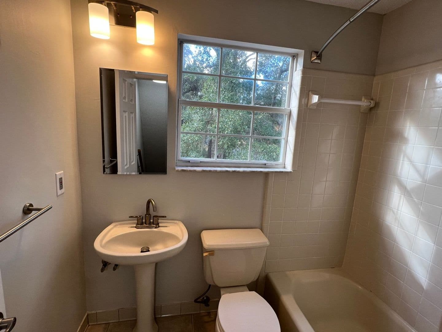 St. Marys House: 307 Old Mill Drive