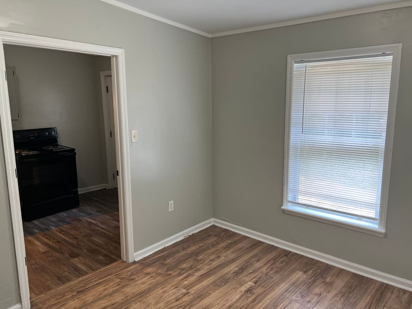 Valdosta Apartment: 505 Charlton Street
