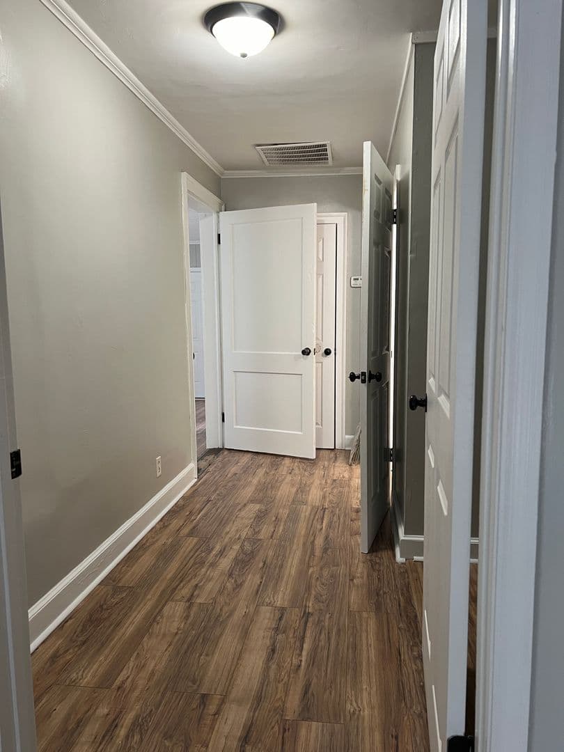 Valdosta Apartment: 505 Charlton Street