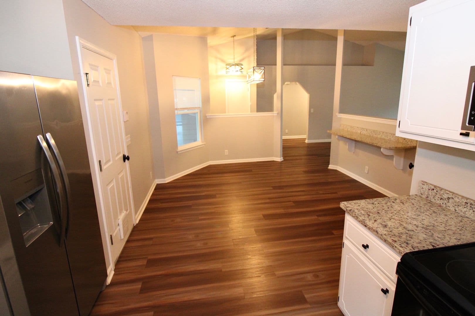 Kingsland House: 200 Chestnut Court